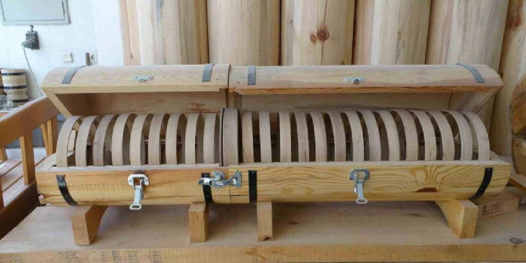 Çam ağacından üretiyor tek ve çift kapaklı diye ayrılıyor! Türkiye’nin her yerinden sipariş geliyor: Arıcılıkta verimi artırıyor 6